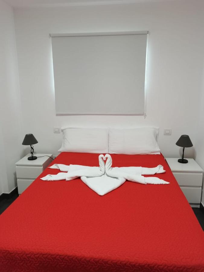 Apartament 5' Cc Yumbo San Bartolomé Eksteriør billede